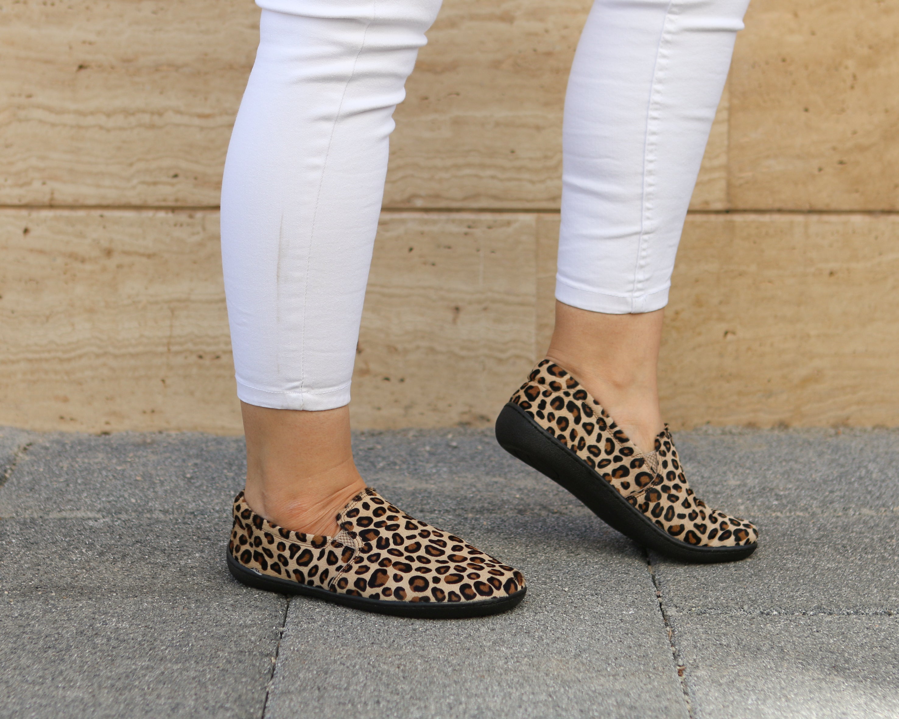 Leopard Slip-On Wide Barefoot Shoes Smooth Leather Handmade 6mm Rubber Outsole