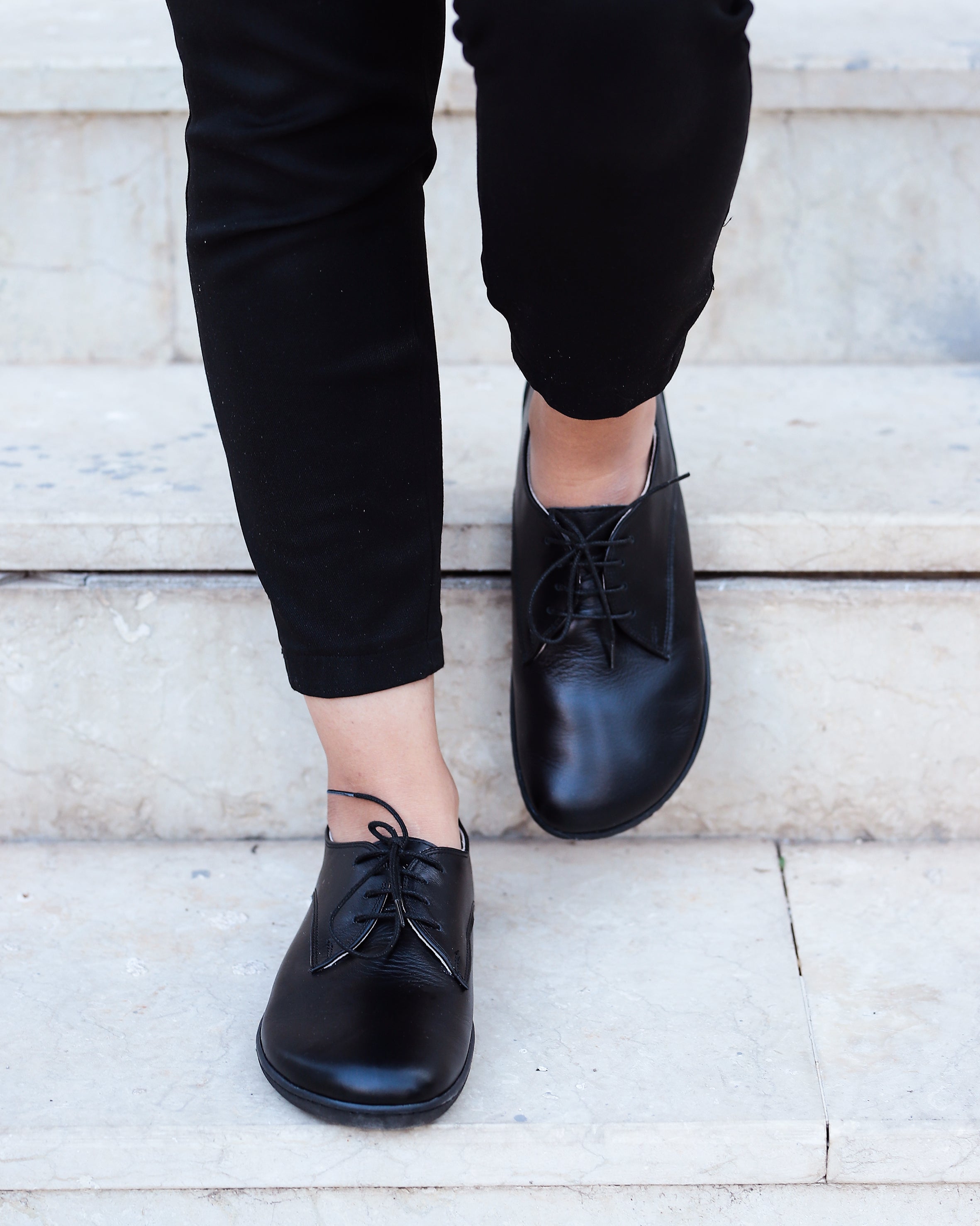 Black Oxford Wide Barefoot Shoes Smooth Leather Handmade 6mm Rubber Outsole Oxford Rubber Outsole