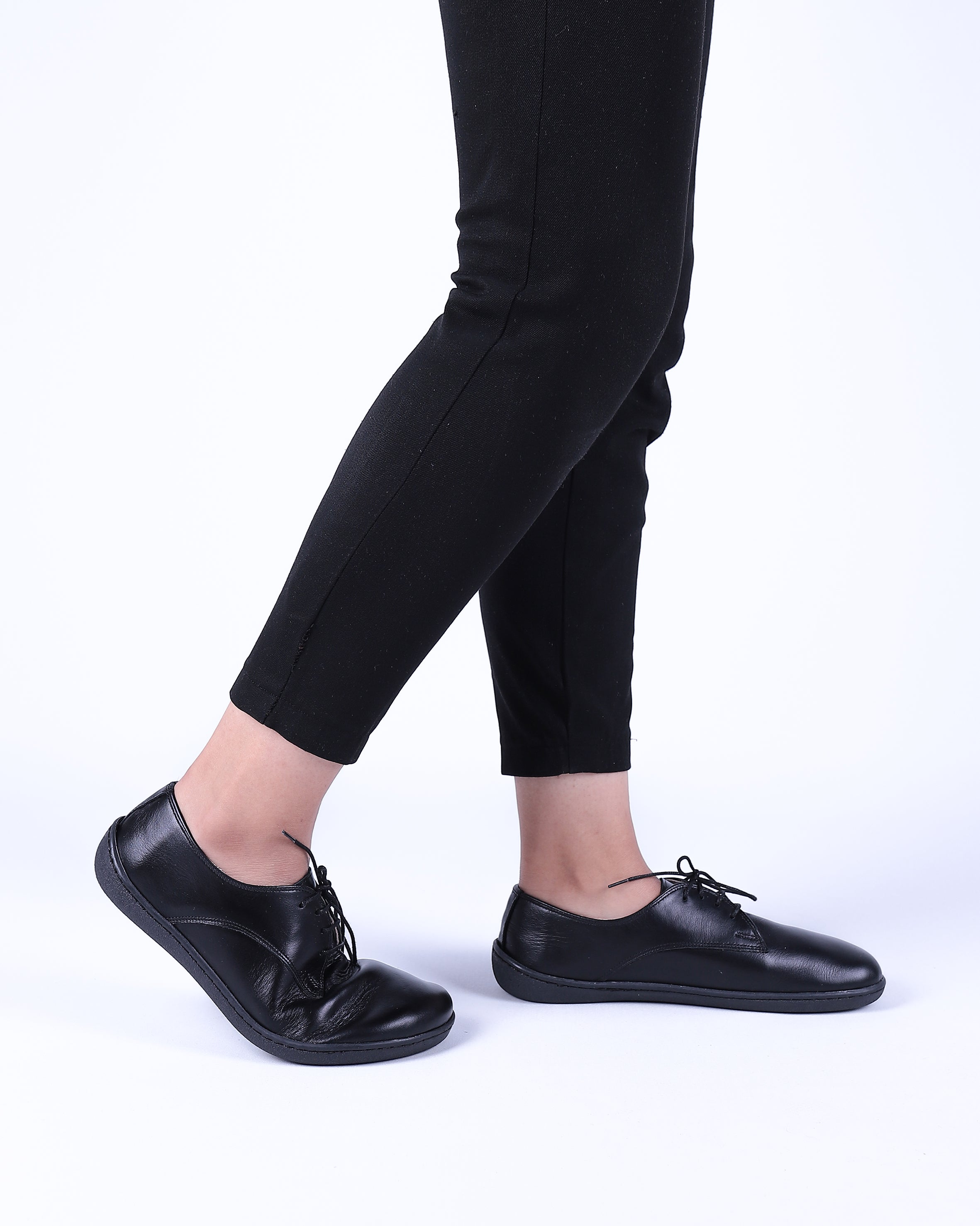 Black Oxford Wide Barefoot Shoes Smooth Leather Handmade 6mm Rubber Outsole Oxford Rubber Outsole